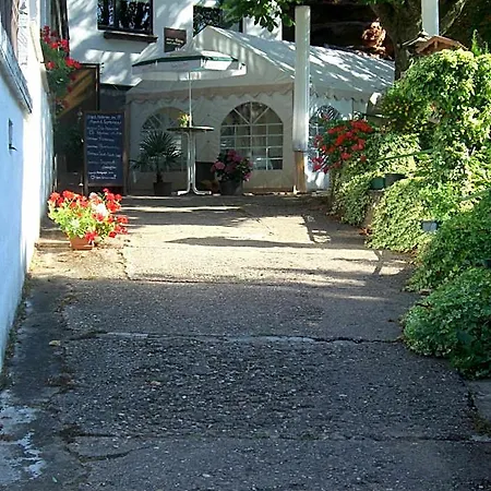 Hotel-restaurant Burg-ramstein * Kordel